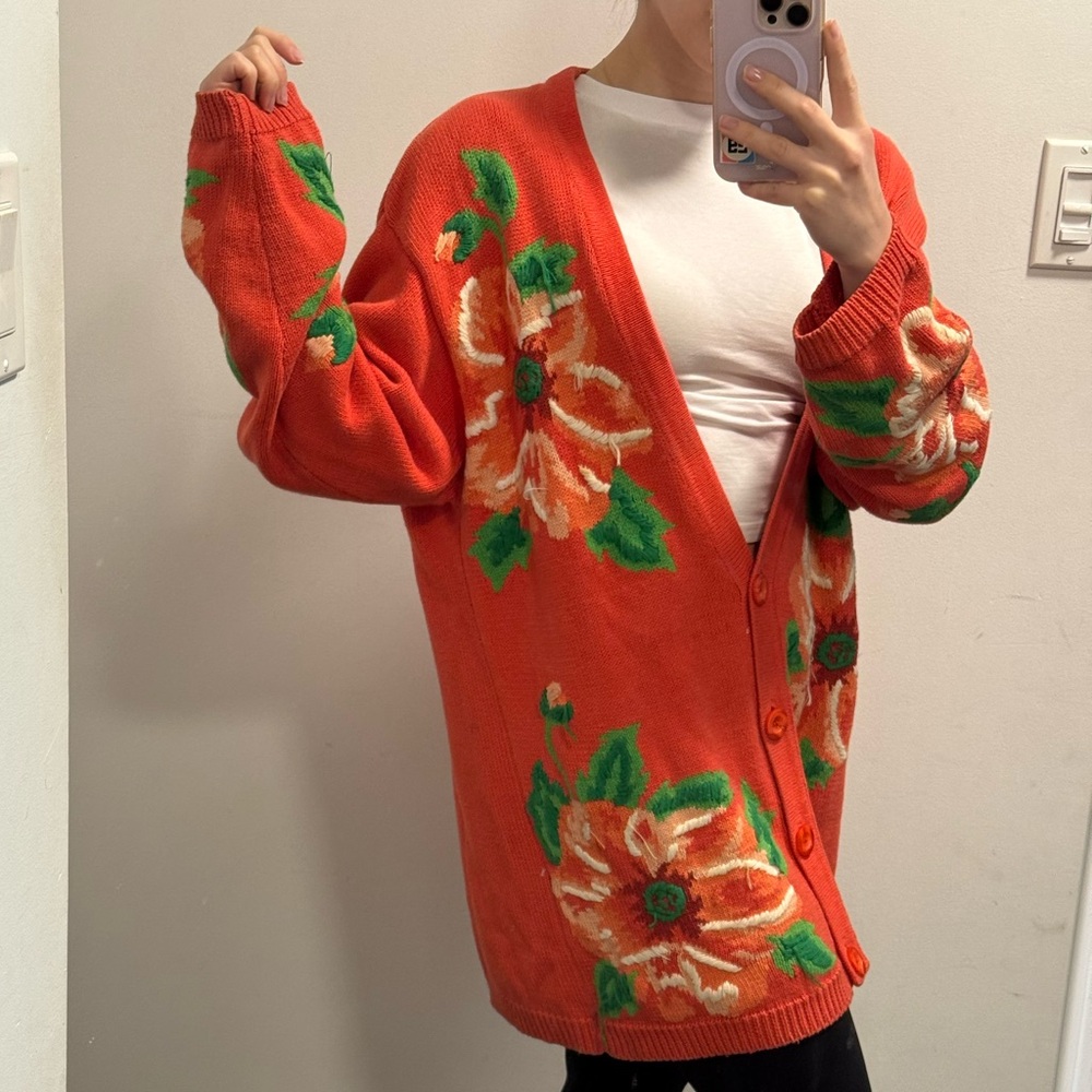 Vintage 1990s Embroidered Cardigan - L - Picture 3 of 15
